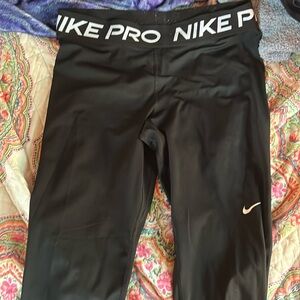 Nike Women’s Size Large Black Nike Pro Mesh Leggings
